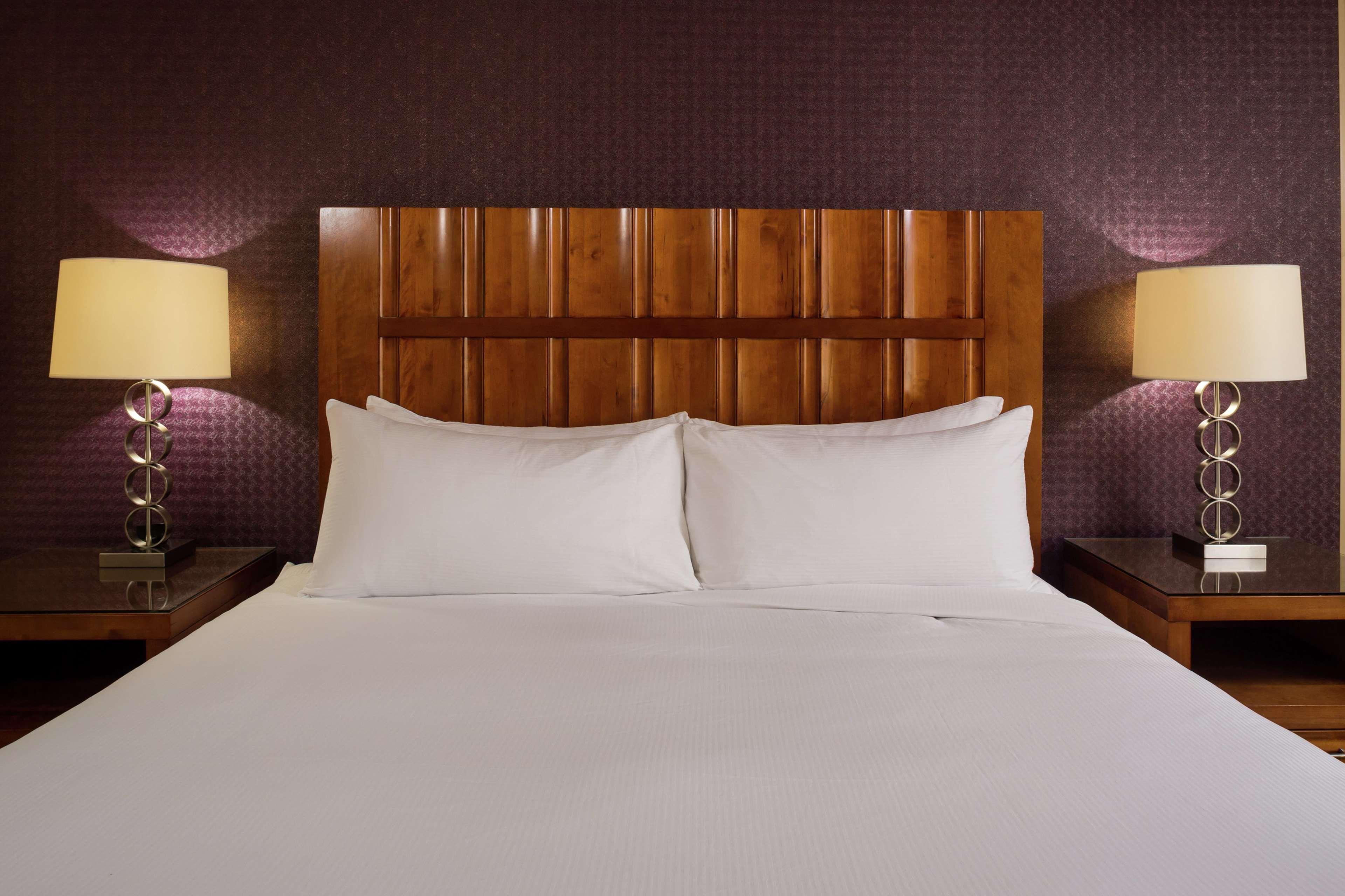 Doubletree By Hilton Carson Otel Dış mekan fotoğraf