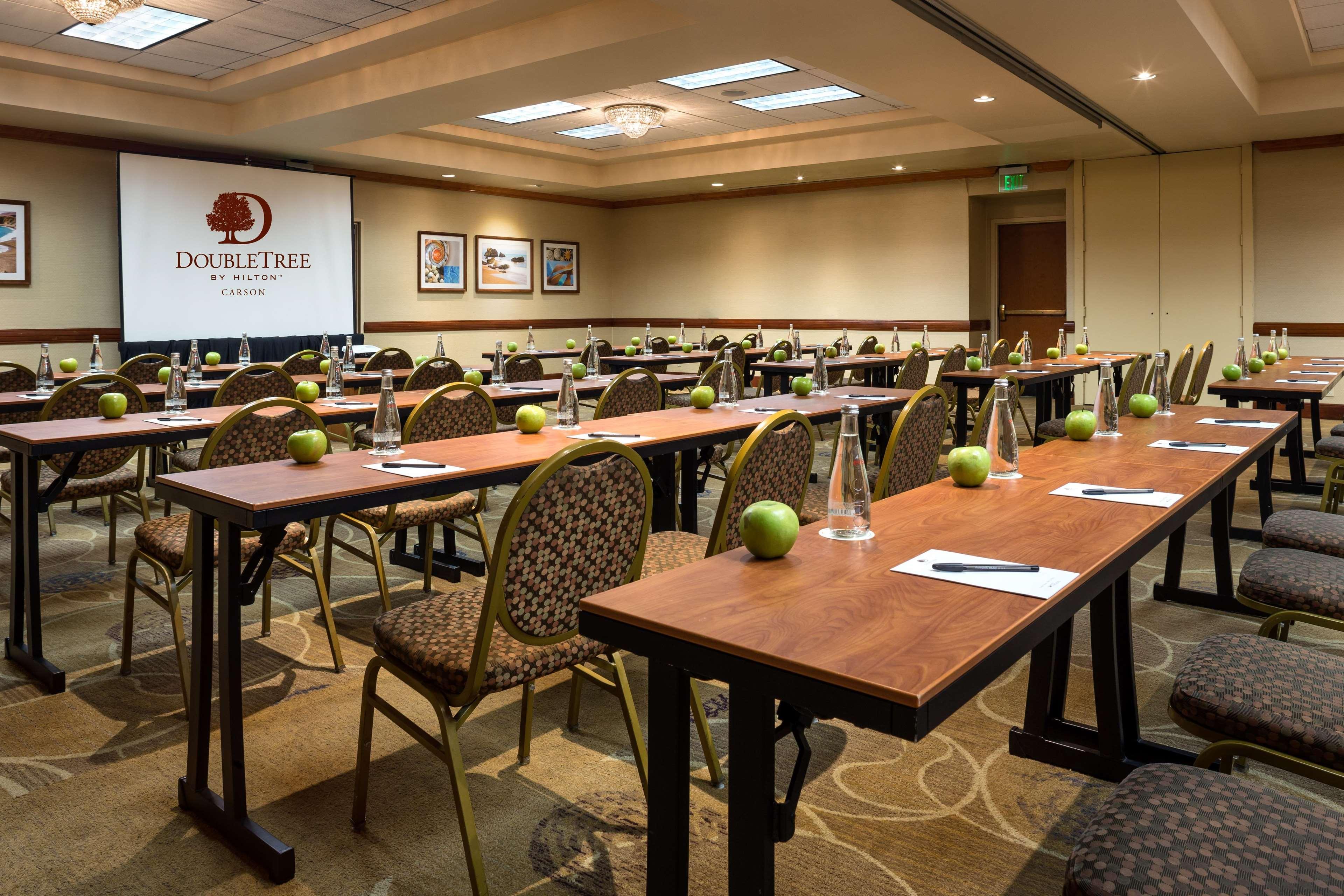 Doubletree By Hilton Carson Otel Dış mekan fotoğraf