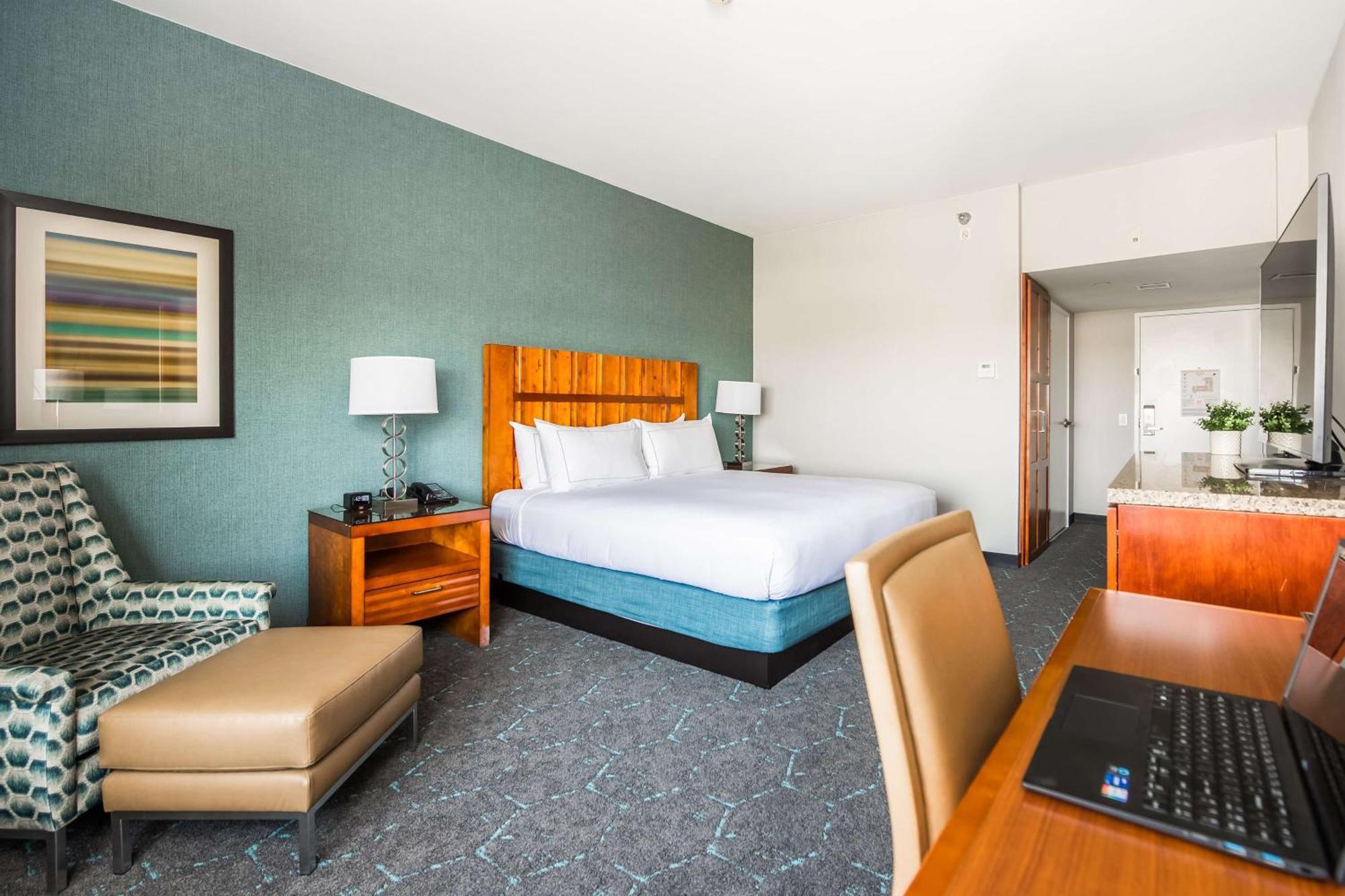 Doubletree By Hilton Carson Otel Dış mekan fotoğraf