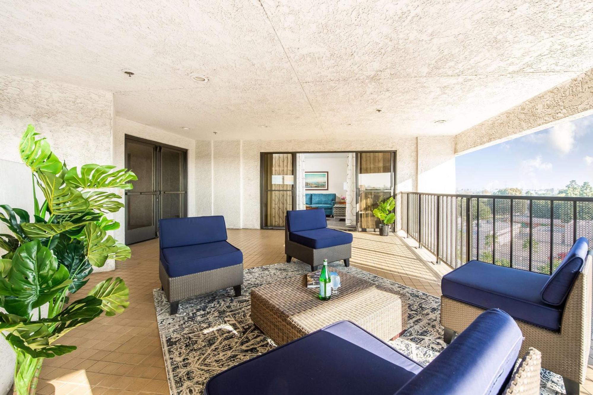 Doubletree By Hilton Carson Otel Dış mekan fotoğraf